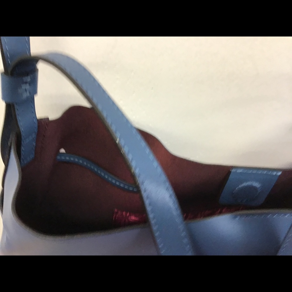 Lodis Drawstring Bucket Bag - Picture 8 of 11